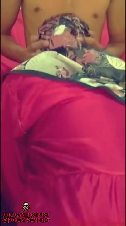 Bokep Ustadzah Ngentot Sama Brondong Bacolviral Dood Stream