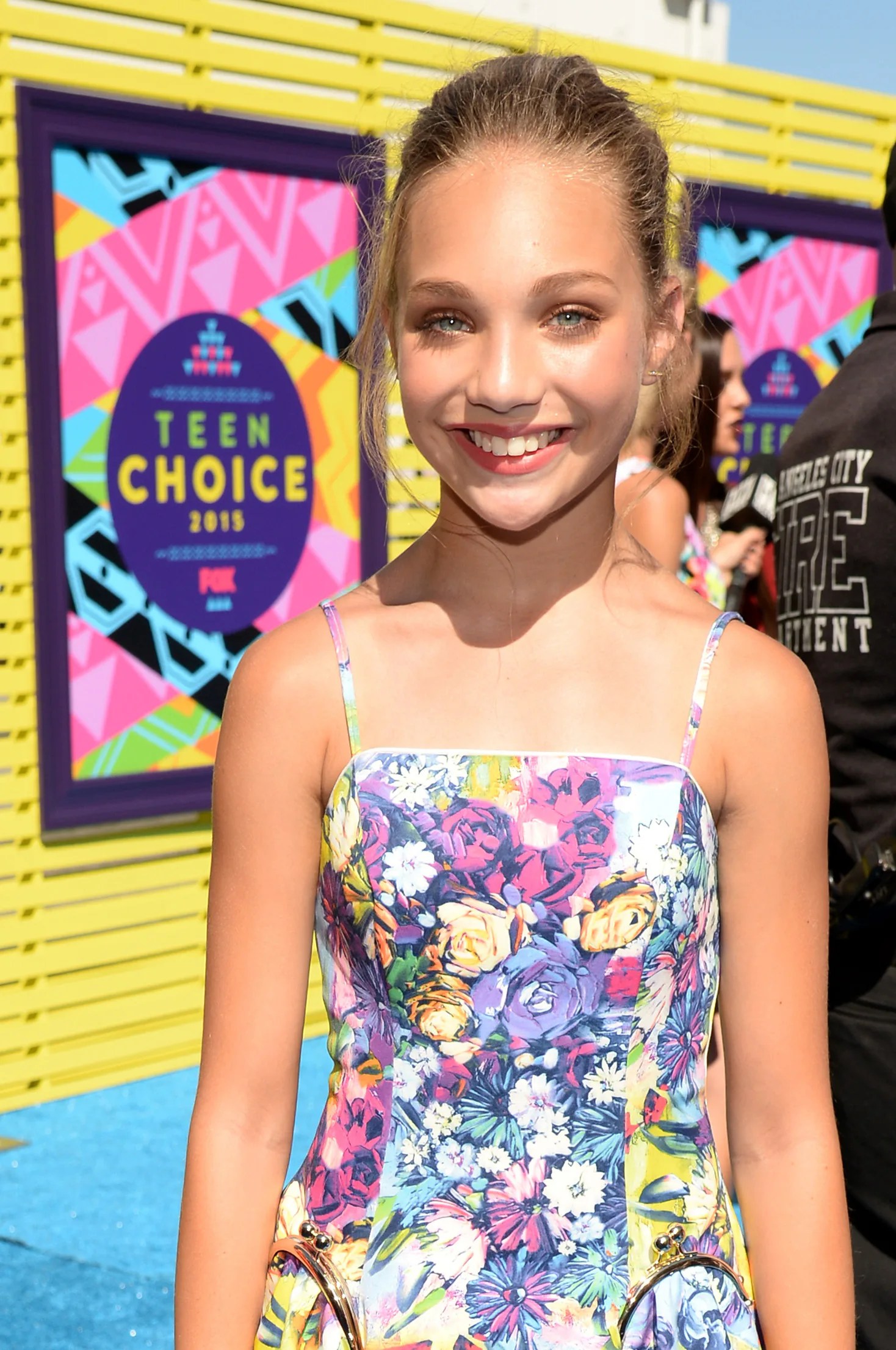 Maddie Ziegler's Best Hair & Makeup Looks, In Case You Weren't Already