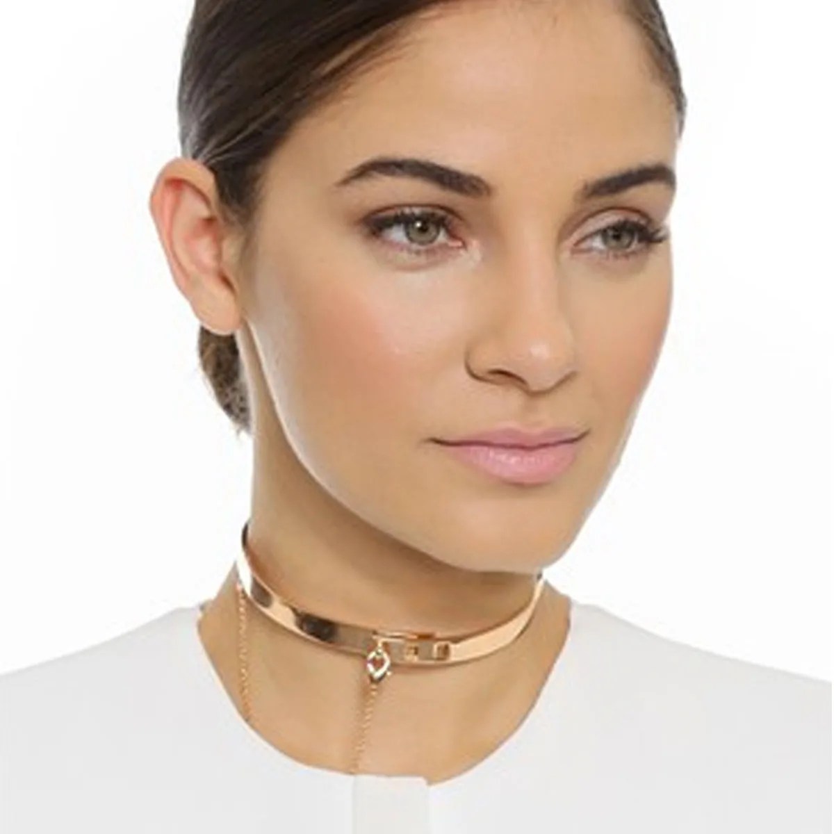 14 Chokers That Make A Serious Statement