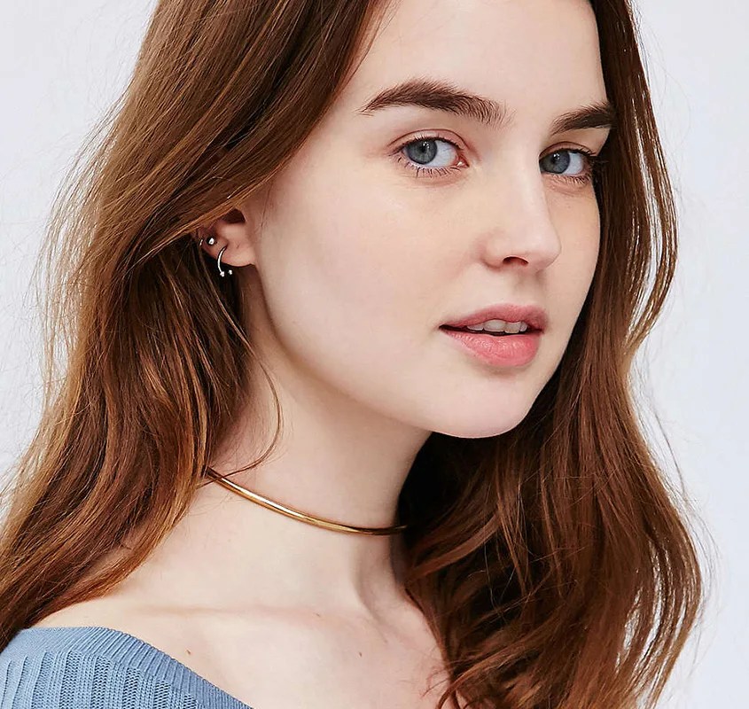 The 14 Coolest Chokers For Every Style