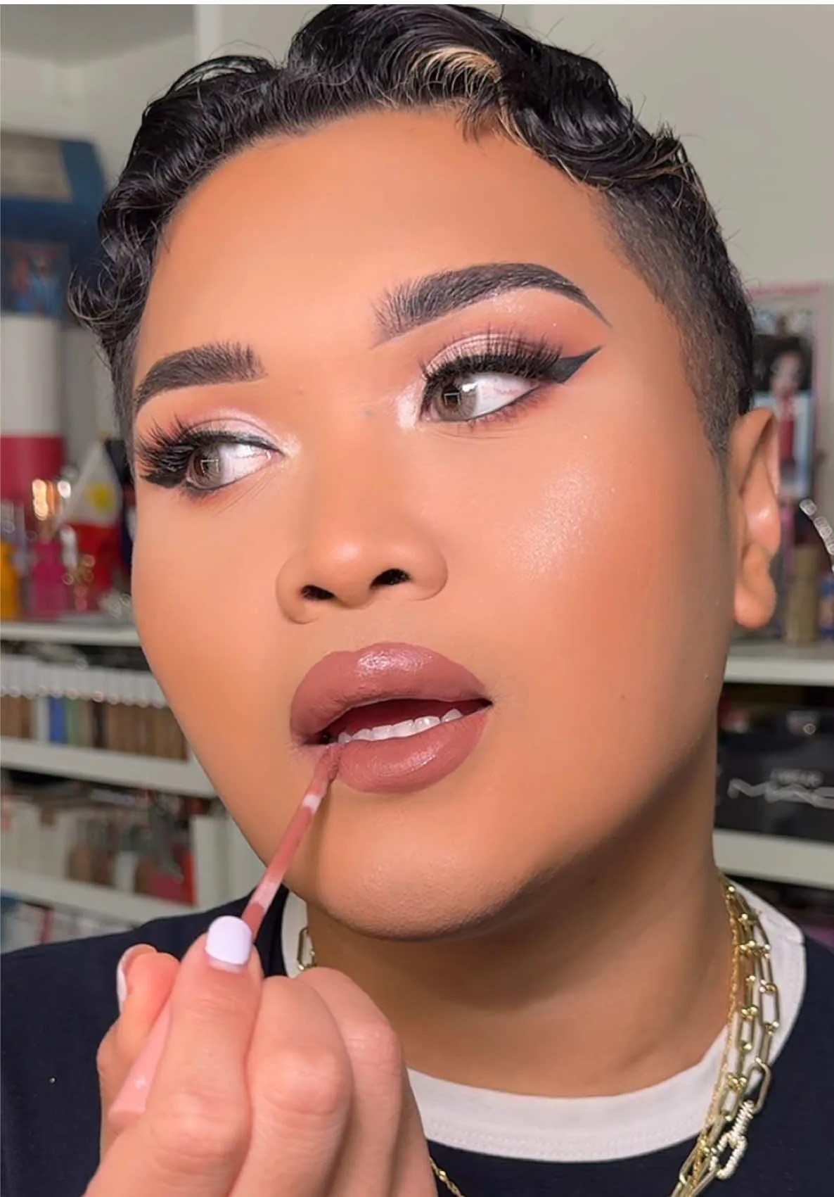 2016 Makeup Is Back, & The Has Some Thoughts