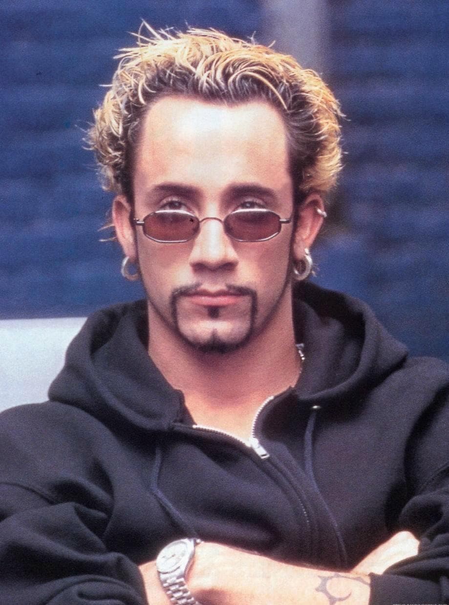 25 Celebrities Who Had Embarrassing Frosted Tips