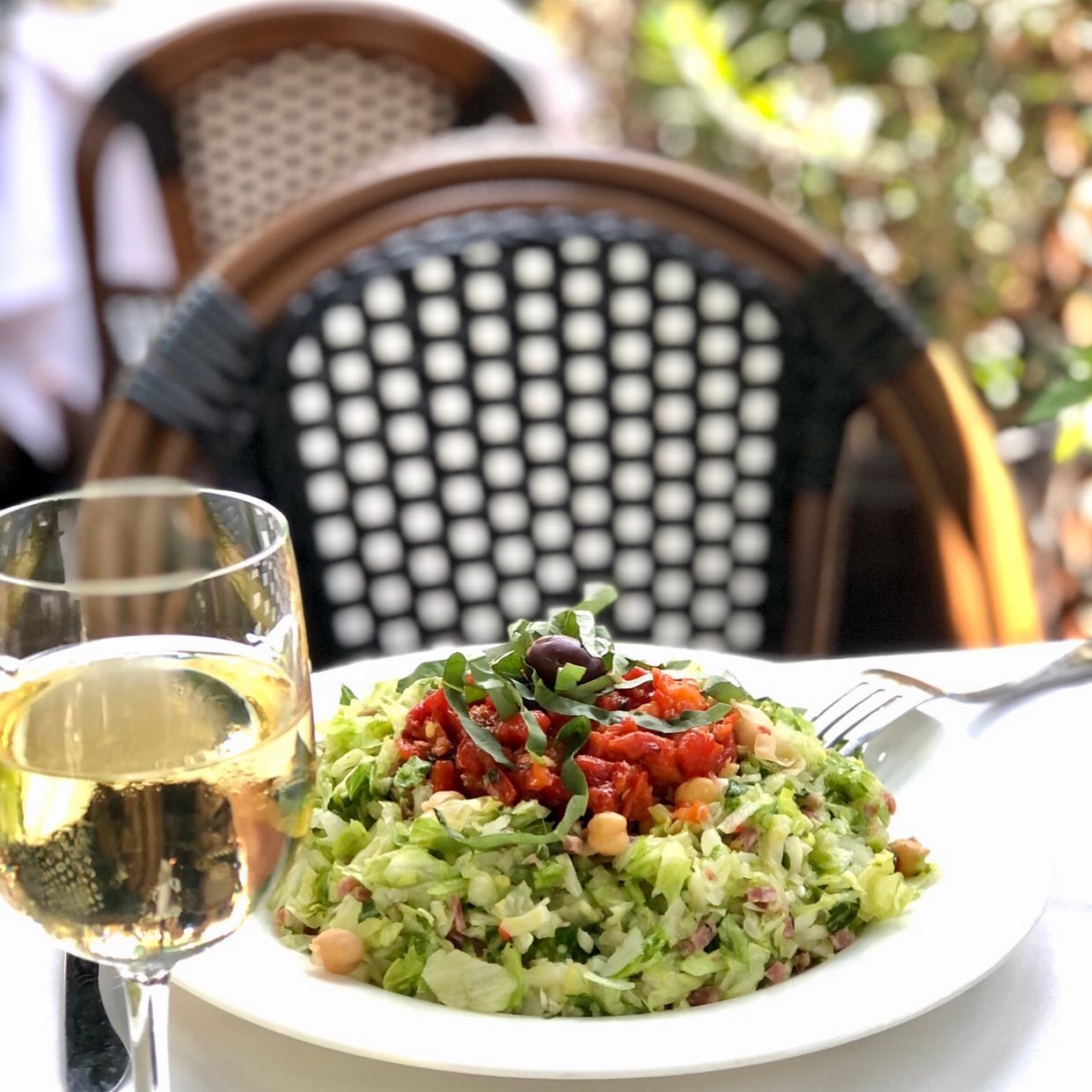 The Best Restaurants In Beverly Hills To Add To Your Bucket List