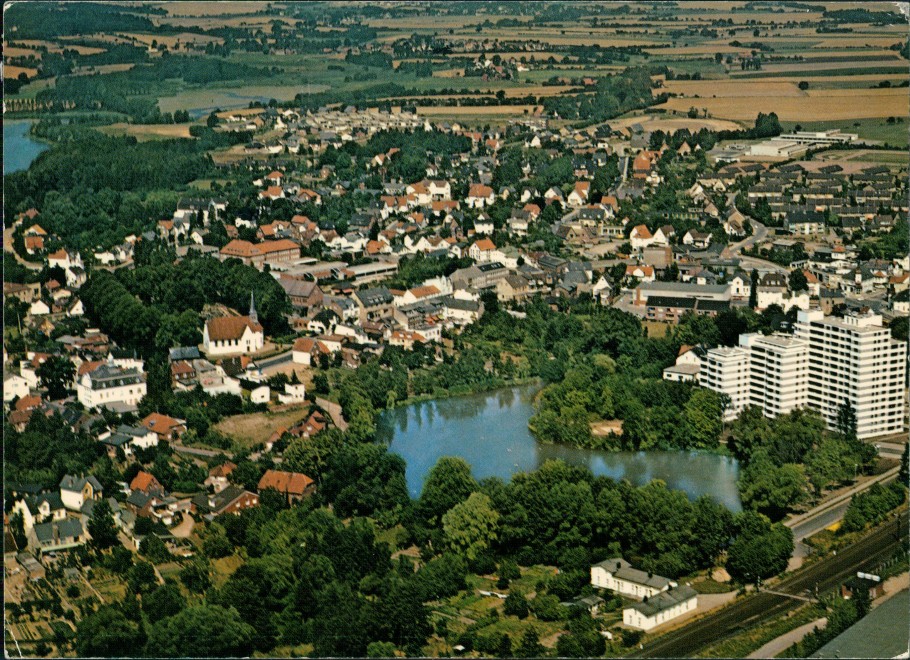 Luftbild Überflug der KarpfenStadt Luftaufnahme Totale Reinfeld