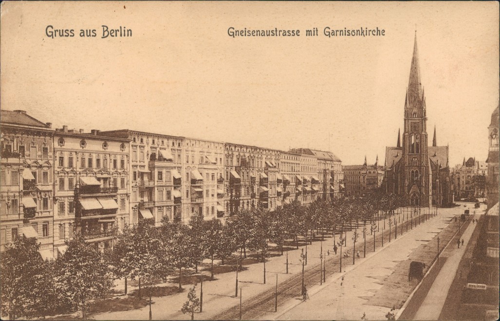 Gneisenaustraße mit Garnisionskirche KreuzbergBerlin
