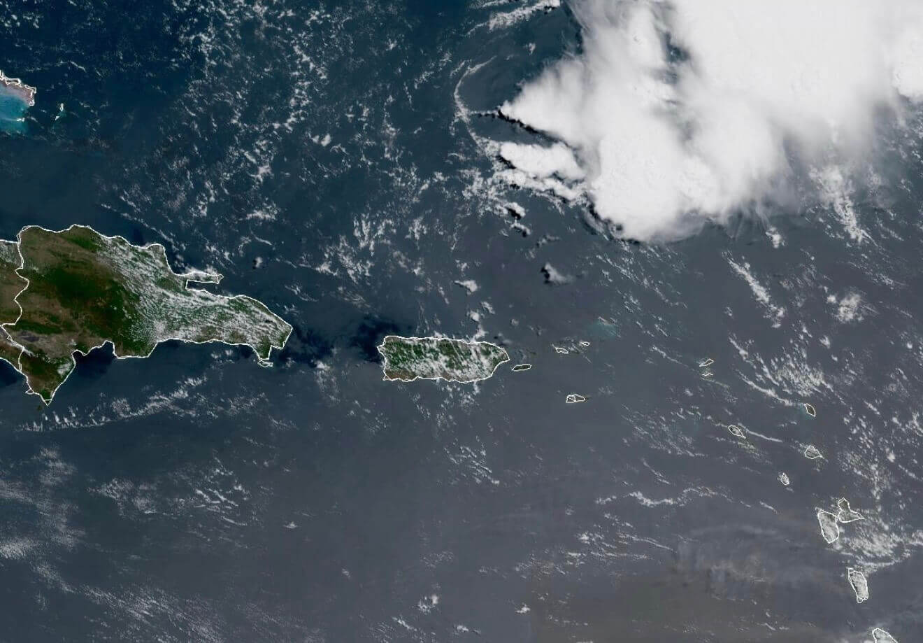 Sectores  con 70 y 90% de potencial de lluvia por paso de Onda Tropical