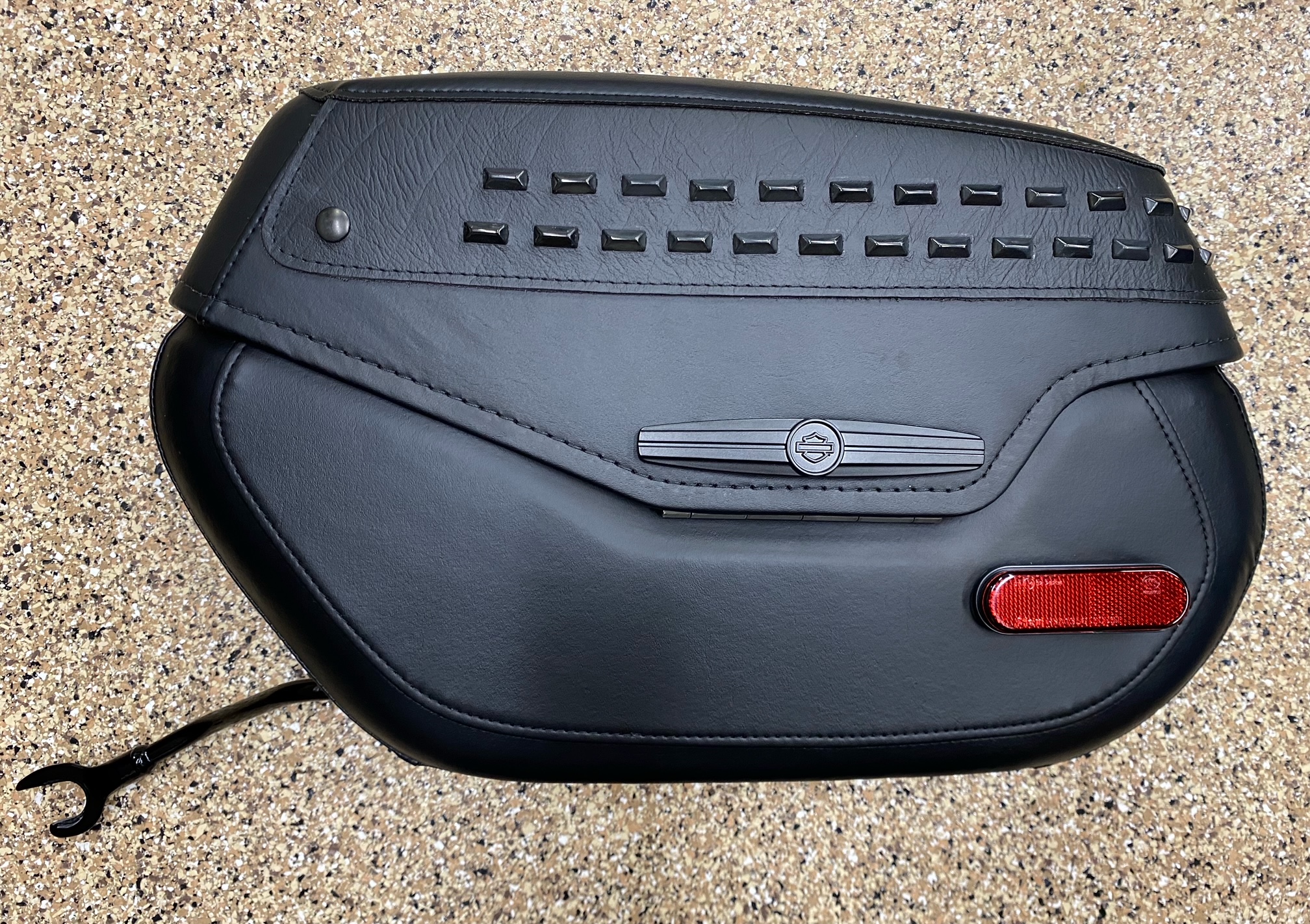 2018+ OEM Heritage Classic Saddlebags Like New Harley Davidson Forums
