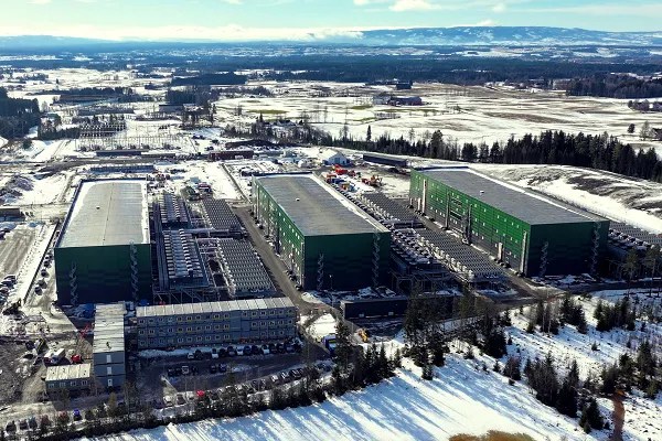 TikTok Activates Latest EU Data Center, as EU Authorities Issue New Data Sharing Fine