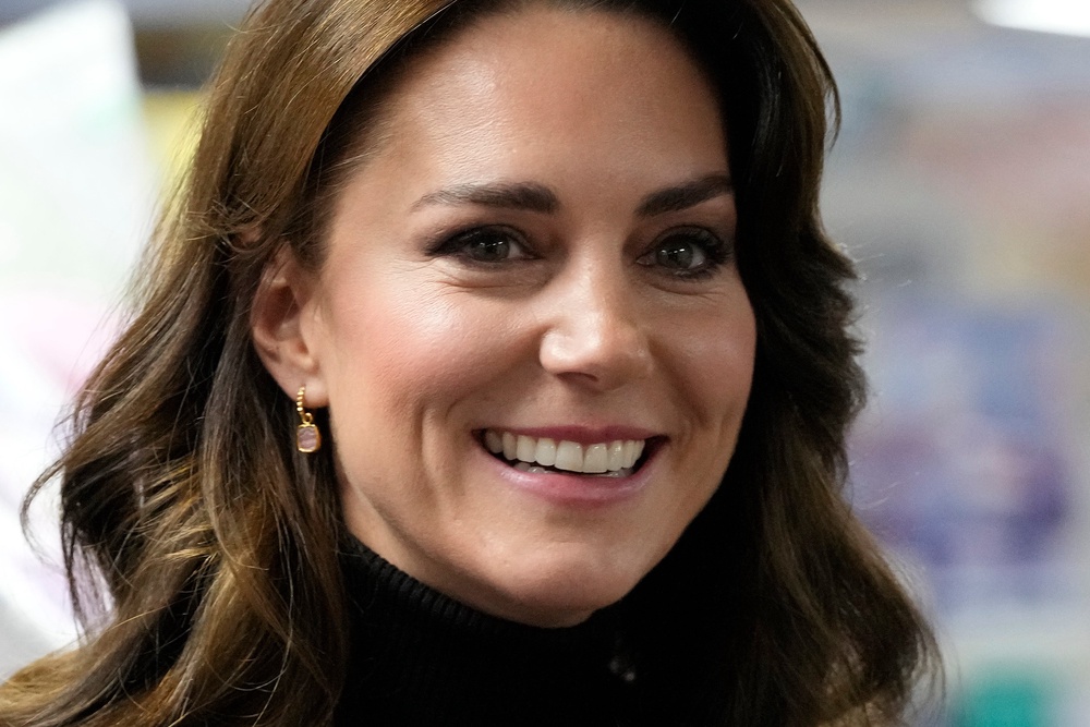 Palace breaks silence on Kate Middleton health conspiracy theories on