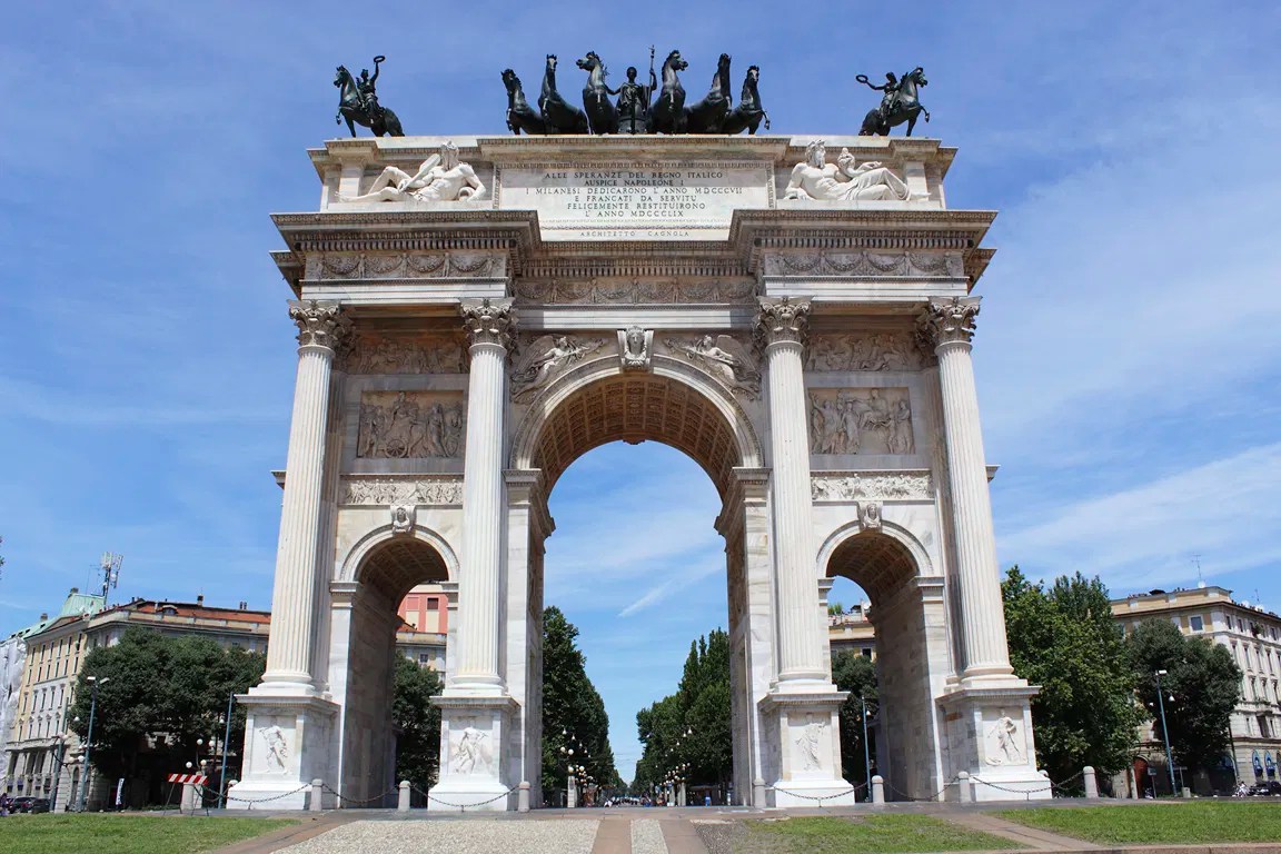 Arco della pace a Milano 14 opinioni e 42 foto