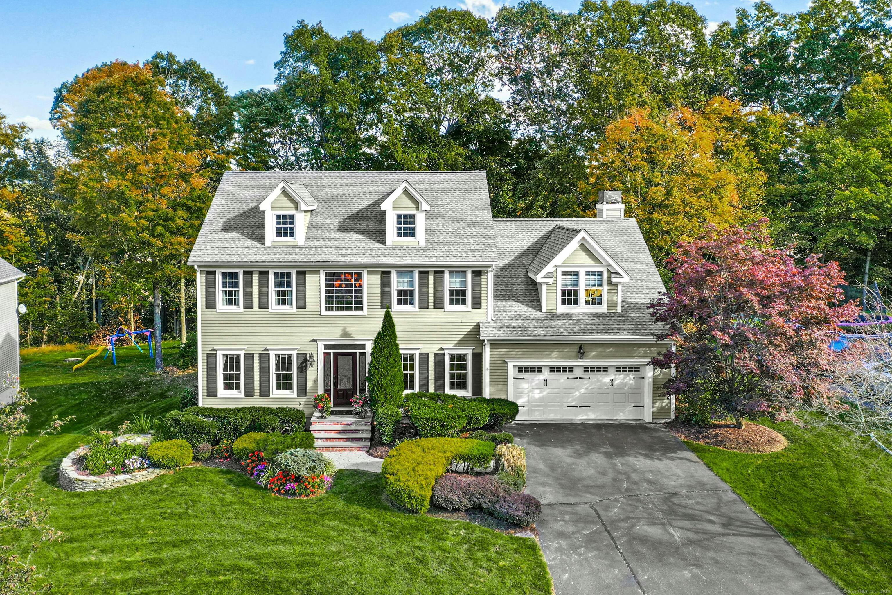 18 Sarenee Circle, Trumbull, CT 06611