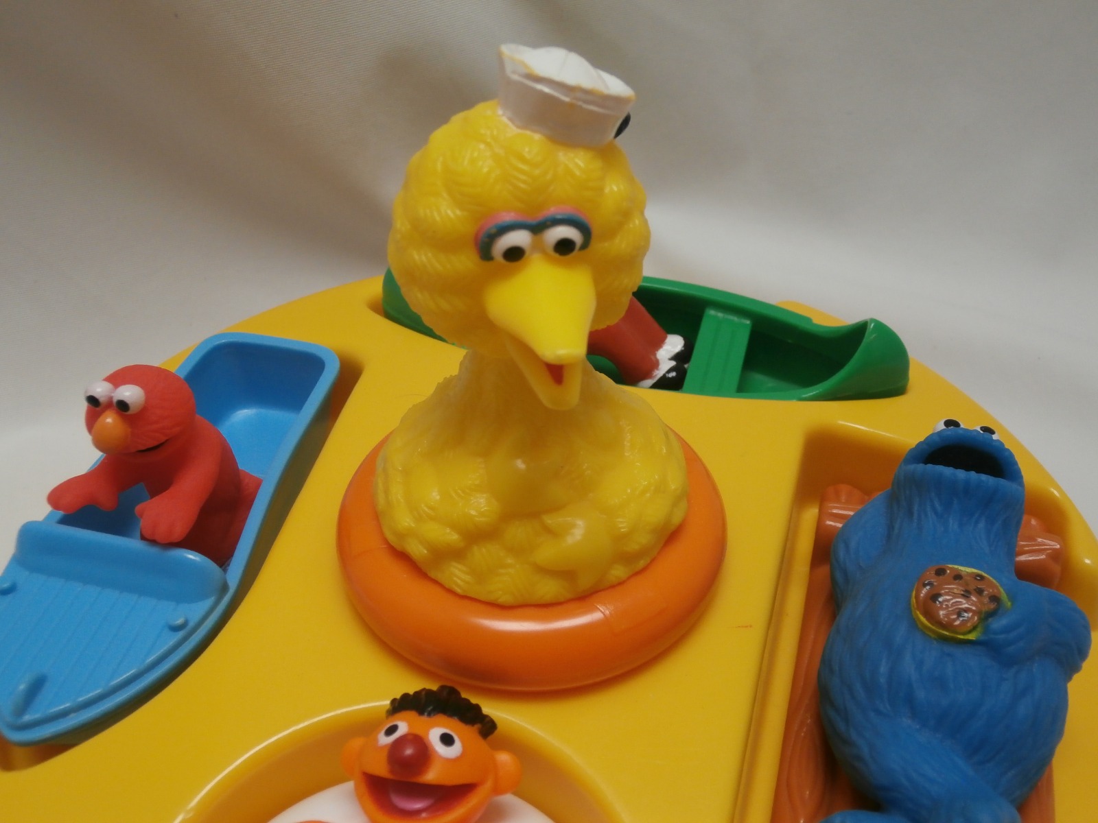 Vintage Illco Sesame Street Floating Bath Tub Toy Ernie Bert Elmo Big Bird
