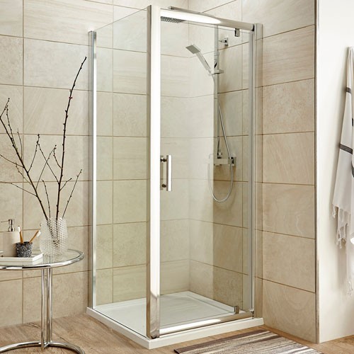 Shower Enclosures, Trays & Accessories