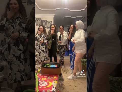 تعليم طريقة الضحك هتموت ضحك فى الاخر