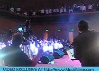 Shloime Gertner Singing Nissim At Binyanai Haomah Concert