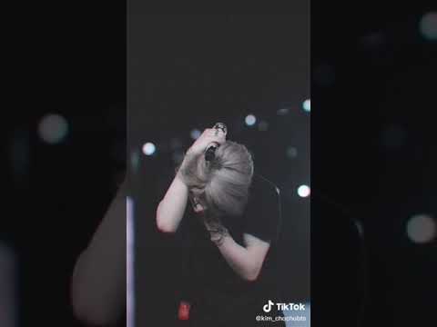 جمين على اغنية دموع اليتيم