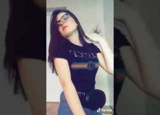 مش عاجبه اتكيتي