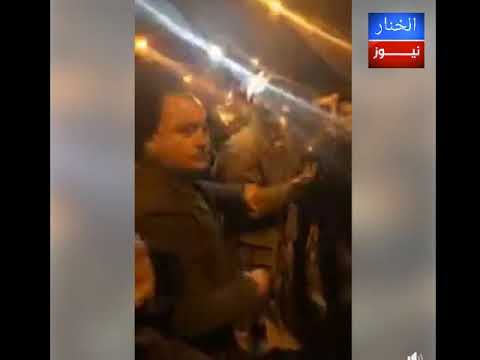 شط مريم سوسة الاهالي يحتجون رفضا لإيواء عائدين من بلدان موبوءة في نزل بالجهة