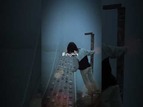 في وحدتي والحزن بي