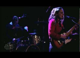  Anna Calvi Suzanne And I Live In New York Moshcam