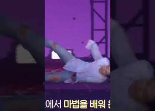 جونغكوك يفقد الوعي عالمسرح أمام الارمي Short Youtubeshorts Bts Jungkook Taekook