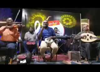 محمد دفع الله والكواكب احتفلو بالقمر