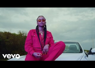 Lila Iké Forget Me Official Video
