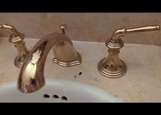  KOHLER 394 4 PB Devonshire Widespread Bathroom Faucet 3 Hole 2 Handle Bathroom Sink Faucet