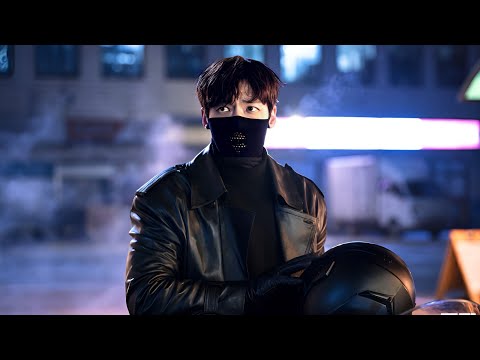 شاب قوي بيشتغل ظابط الصبح بيمثل انه فاشل وبليل بيستخدم قناع بيسرق بيه المجرمين واللصوص ملخص مسلسل