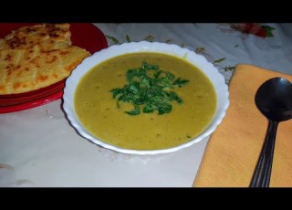  حساء الجلبانة اليابسة بواكاسي سهل و صحي و بنين Soupe De Pois Cassés