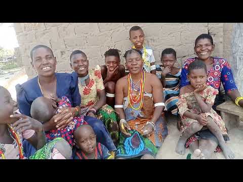 Mulililwa Mang Ombe Ng Wana Sendama Akiongea Na Shangazi Zake