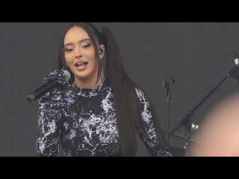 Faouzia RIP Love Osheaga 22 Day 2 In Montreal