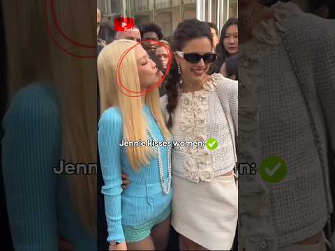 Stylists Should Give Rosé Comfortable Dresses Blackpink Jennie Jisoo Rosé Lalisa