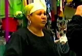 مجل الملابس حلقة الكاميرا الخفيه زكيه زكريا 4