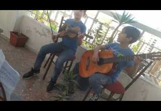 اغنية توينكلل ليدي ستار على الكمان و الغيتار مع سليمان وجود