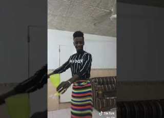 ورايح ومخلني