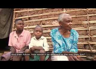 Volunteer Visits Struggling Family