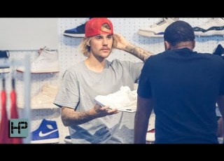Is Justin Bieber Showing His Support For Colin Kaepernick Nike By Going Shoe Shopping
