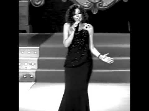 حب ميئوس منه سميره سعيد