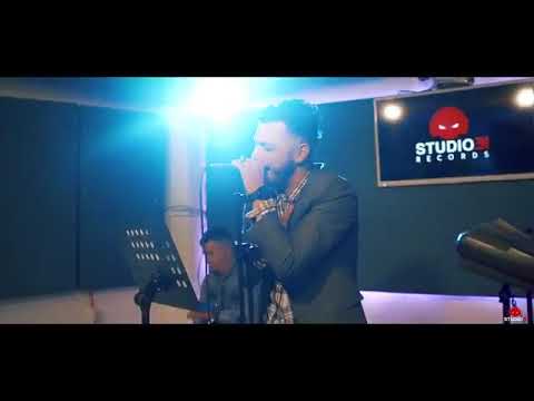 دايرها ذراعي ليمن غير هيا معايا دايمن