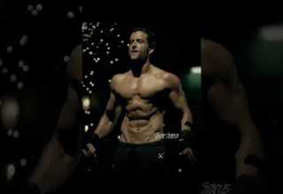 Hrithik Roshan Best Physic In Bollywood