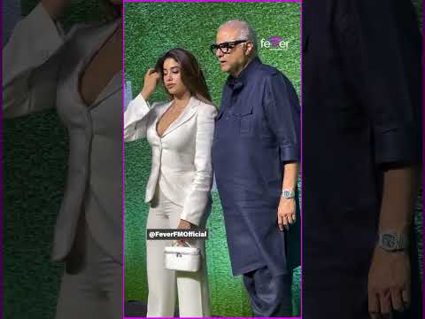Like Father Like Daughter Boney Kapoor And Janhvi Kapoor At A Premier Last Night