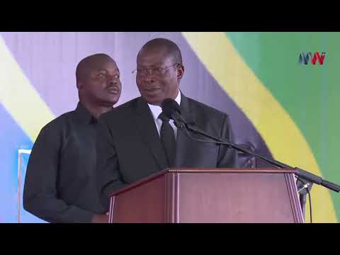 MAKAMU WA RAIS MSTAAFU AZUA KIZAA ZAA MSIBANI KWA LUKUVI AKUMBUSHIA VYUMA KUKAZA WAKATI WA JPM