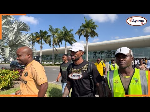 YANGA SC KIBABE WATUA DAR BAADA YA KUFANYA BALAAA ALGERIA TAZAMA WACHEZAJI WATUA NA VIBE ZITO