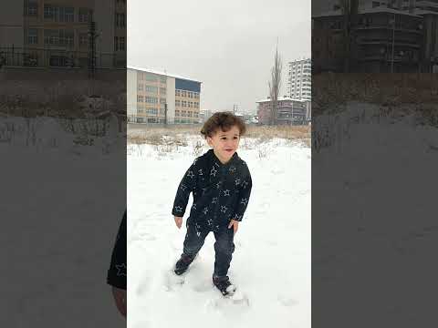 اليسا كنا في اواخر الشتاء حاله واتس