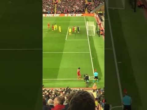 ليفربول وفياريال اليوم لقطة لن ينساها جمهور برشلونة