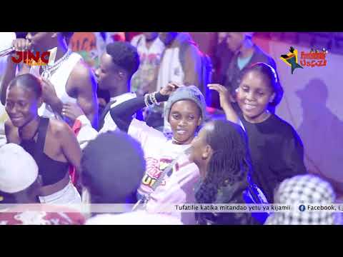 KIDENSA MC UZINDUZI WA T SHIRT ZA TAASISI KUBWA MTONI BAR MIDUNDO YA USWAZI LIVE SHOW