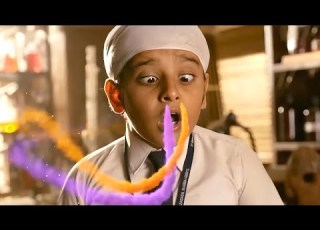 طفل عنده حاسة الشم أقوى 1000 مرة من الطبيعي وبيشتغل مع الشرطة Sniff