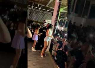  جوهرة مع عنبه