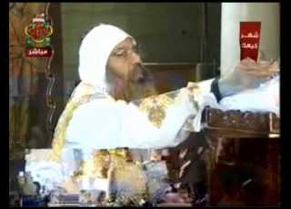 قداس يوم الأربعاء 25 12 2013 لنيافة الحبر الجليل الأنبا رافائيل